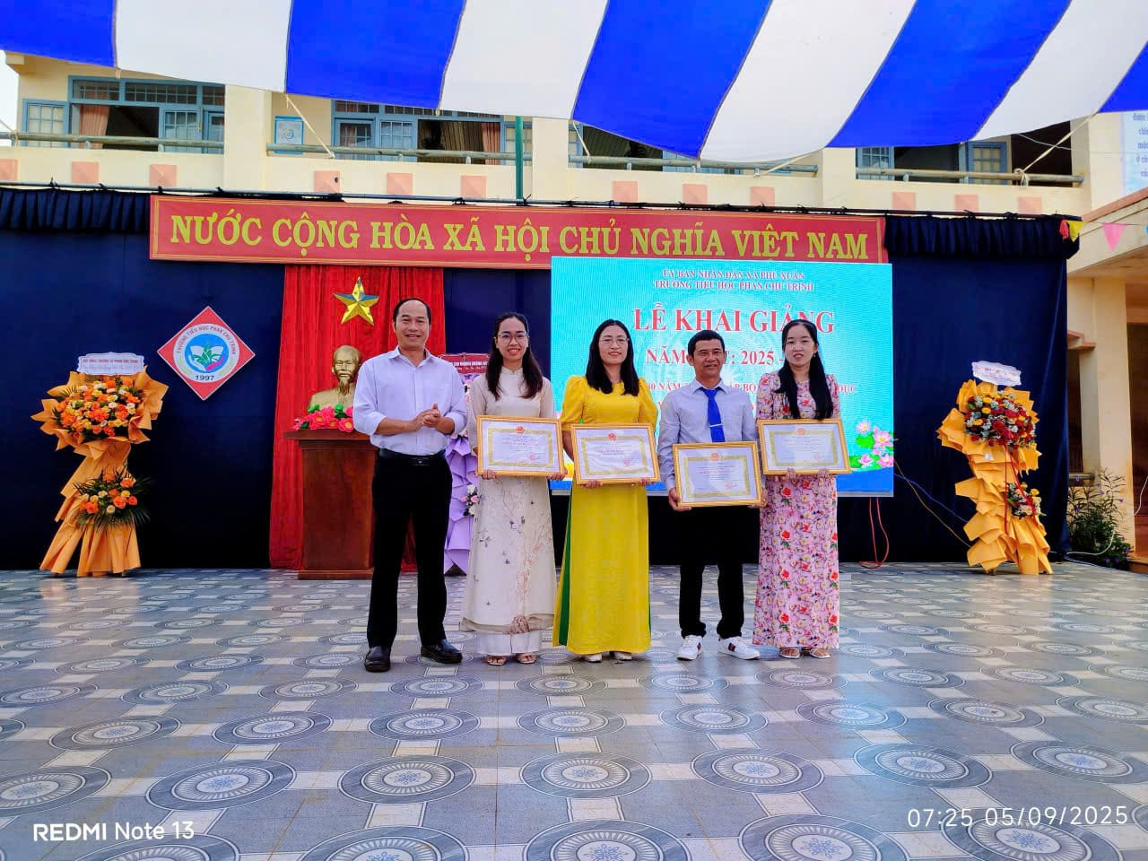 Z6978469027519 1f6e5cd0ebb836d9da5690095266cafb